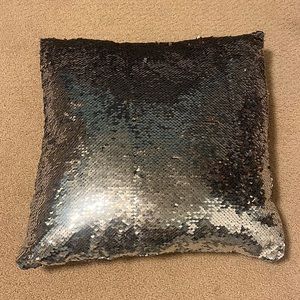 Mermaid Sequins Throw Pillow - Rose Gold/Silver